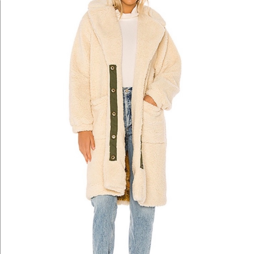 FREE PEOPLE Oatmeal Teddy Coat- Size SMALL